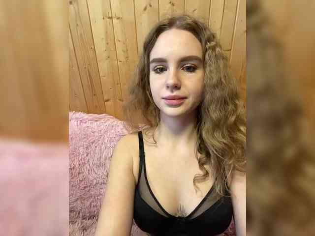 Sweetie_Kitty webcam