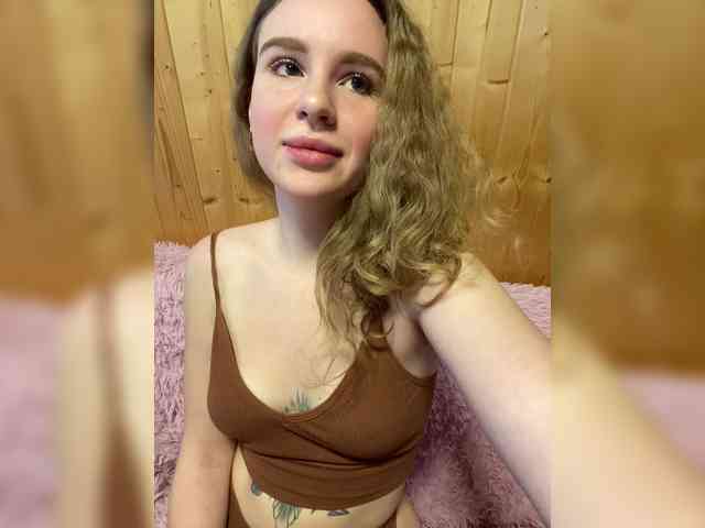 Sweetie_Kitty webcam