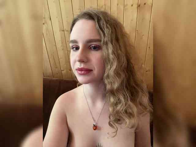 Sweetie_Kitty webcam