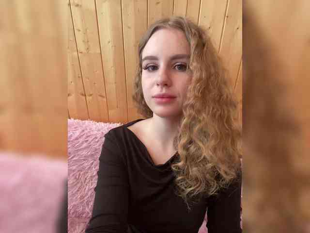 Sweetie_Kitty webcam