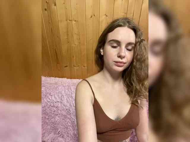 Sweetie_Kitty webcam