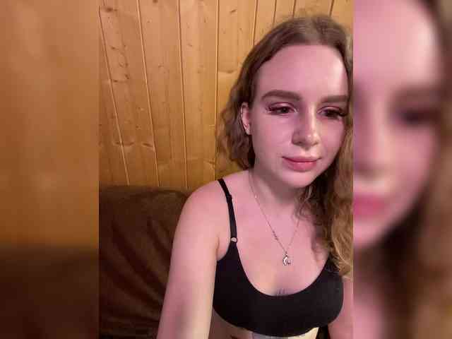 Sweetie_Kitty webcam