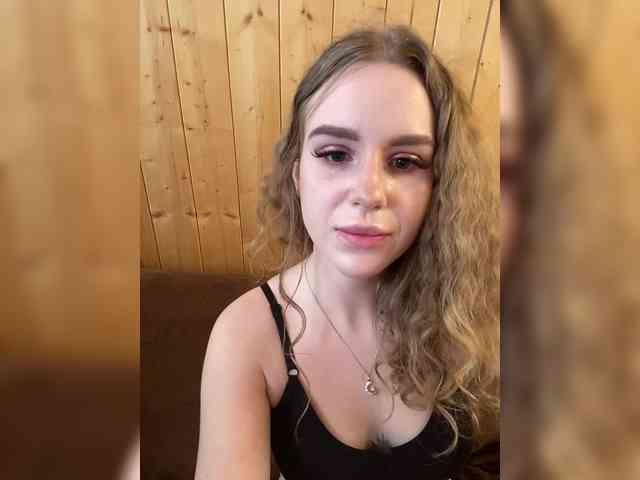 Sweetie_Kitty webcam