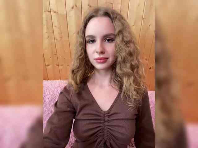 Sweetie_Kitty webcam