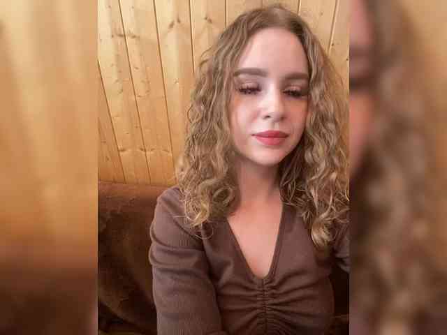 Sweetie_Kitty webcam