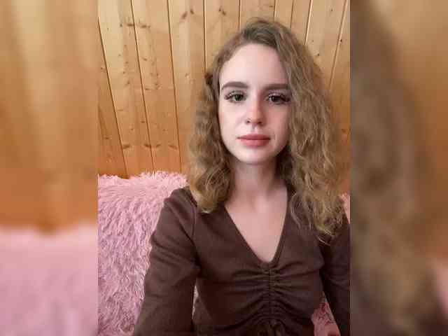 Sweetie_Kitty webcam