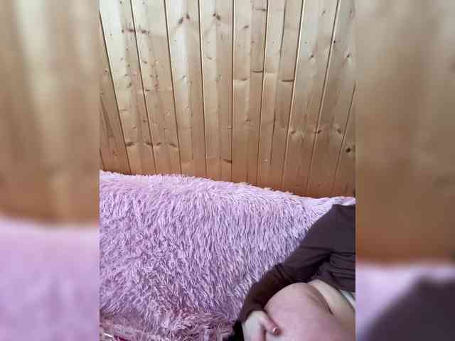 Sweetie_Kitty webcam