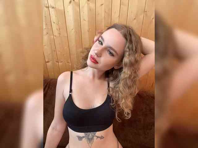 Sweetie_Kitty webcam