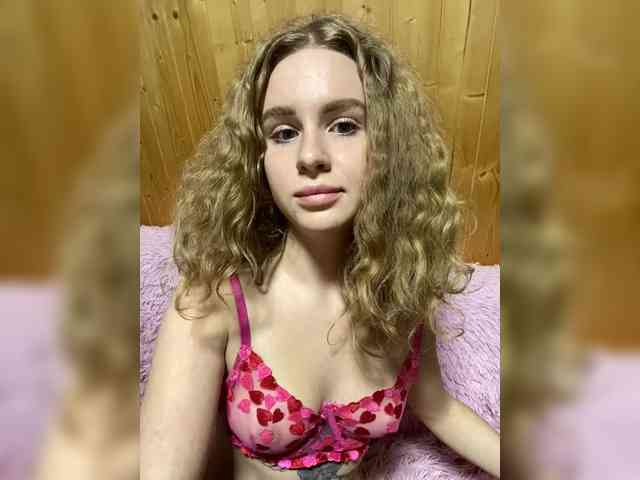 Sweetie_Kitty webcam