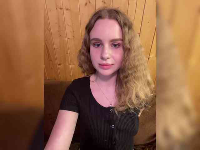 Sweetie_Kitty webcam