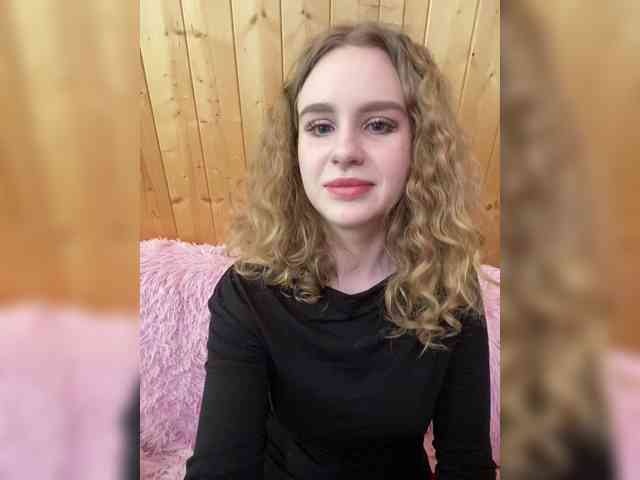 Sweetie_Kitty webcam