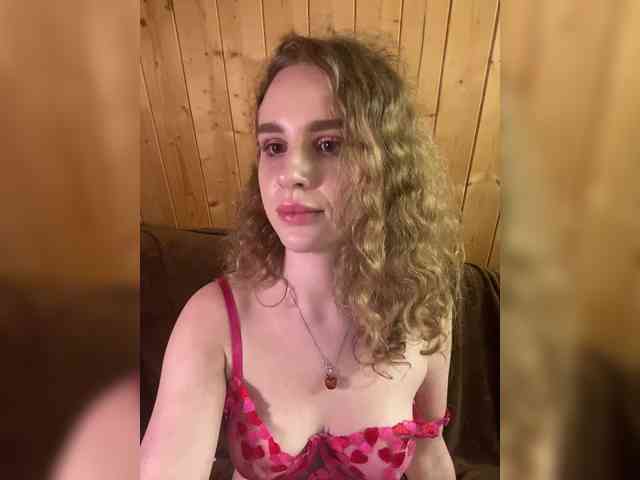 Sweetie_Kitty webcam