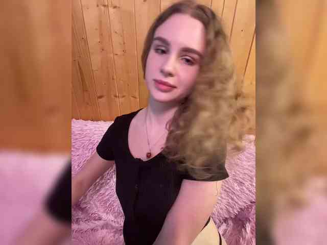 Sweetie_Kitty webcam