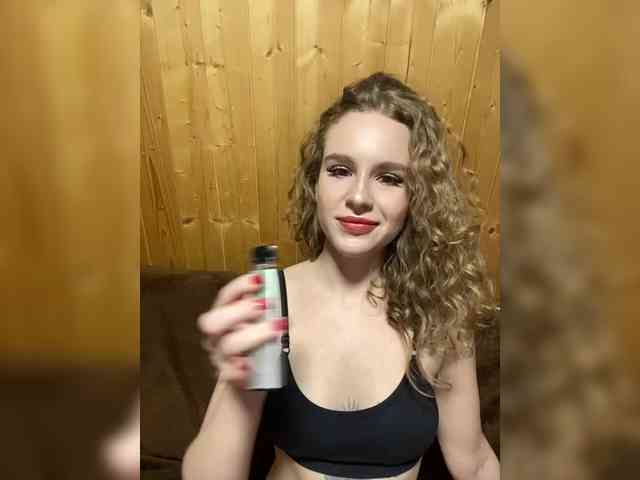 Sweetie_Kitty webcam