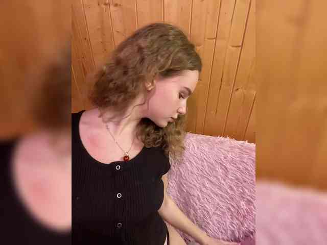 Sweetie_Kitty webcam