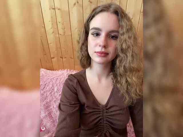 Sweetie_Kitty webcam