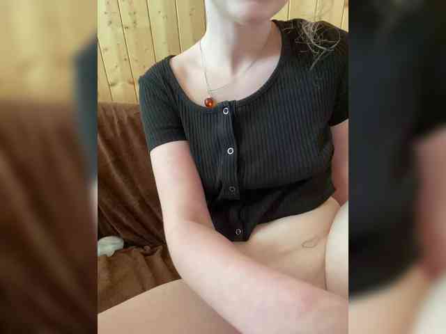 Sweetie_Kitty webcam