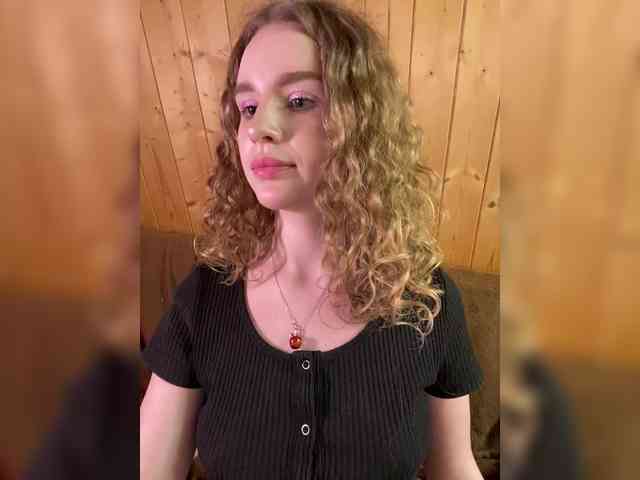 Sweetie_Kitty webcam