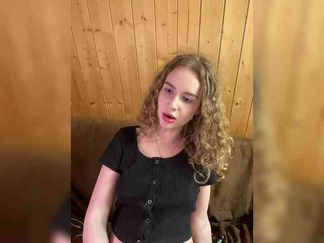 Sweetie_Kitty webcam