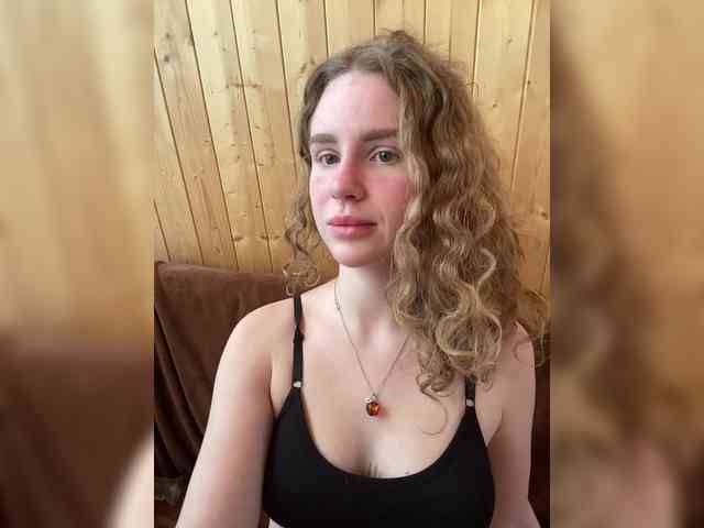 Sweetie_Kitty webcam