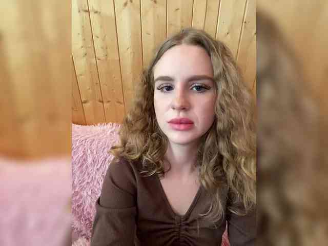 Sweetie_Kitty webcam