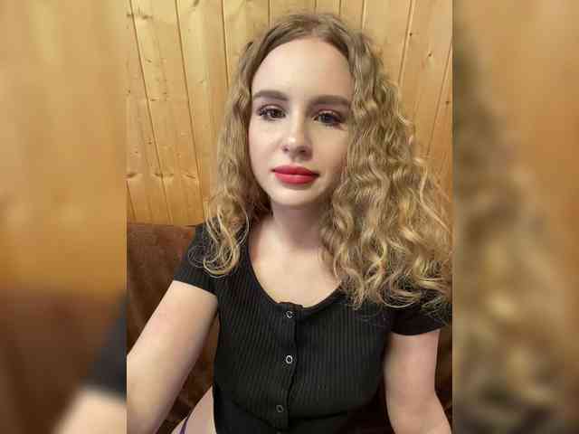 Sweetie_Kitty webcam