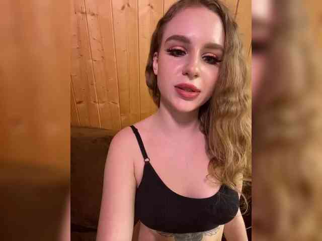 Sweetie_Kitty webcam