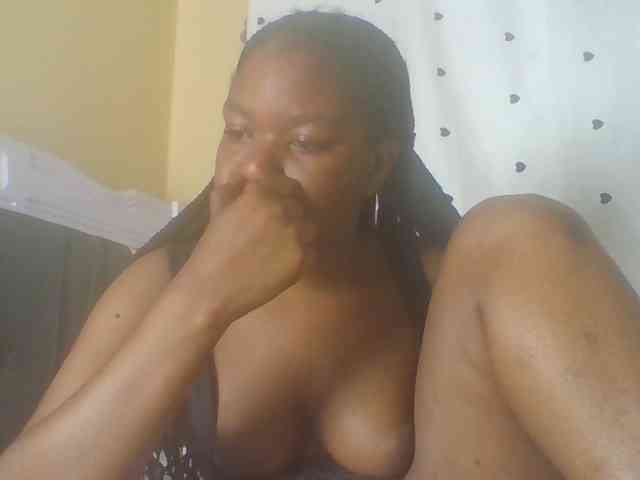 Horny-sexxy-baby webcam