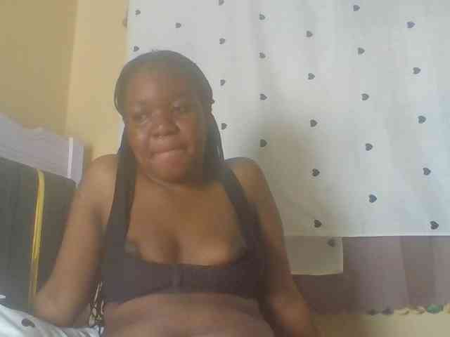 Horny-sexxy-baby webcam