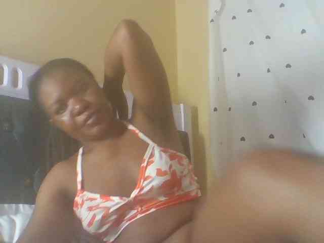 Horny-sexxy-baby webcam