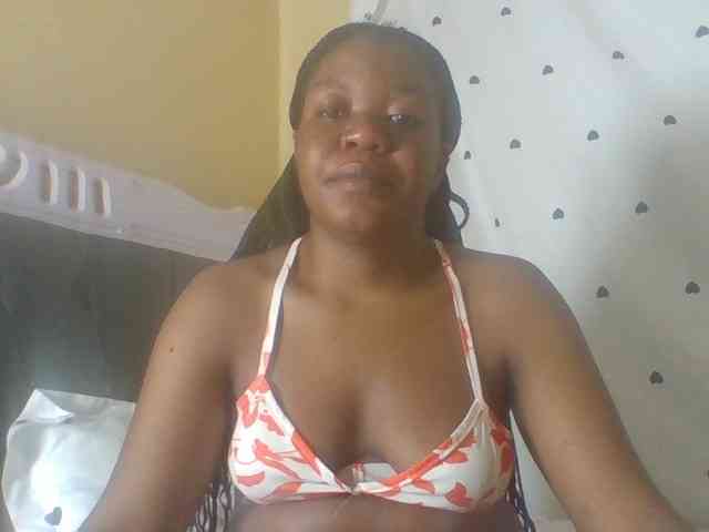 Horny-sexxy-baby webcam