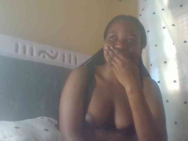 Horny-sexxy-baby webcam