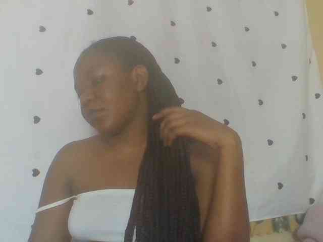 Horny-sexxy-baby webcam