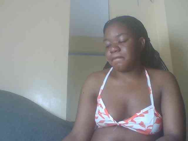 Horny-sexxy-baby webcam