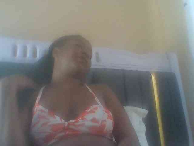 Horny-sexxy-baby webcam