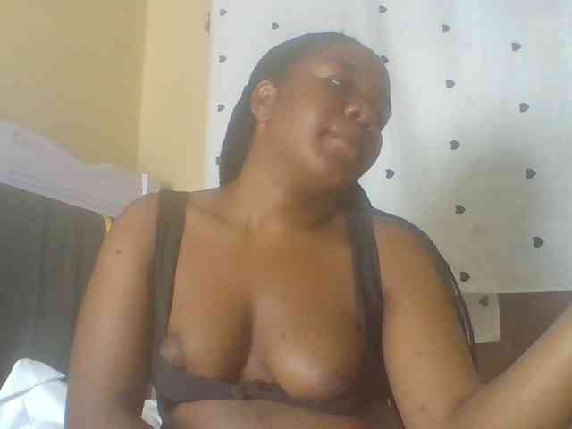 Horny-sexxy-baby webcam