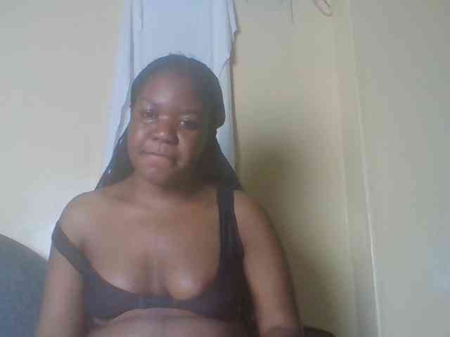 Horny-sexxy-baby webcam