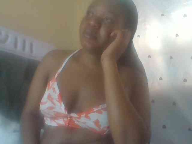 Horny-sexxy-baby webcam