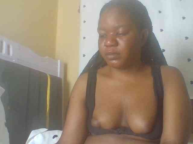 Horny-sexxy-baby webcam