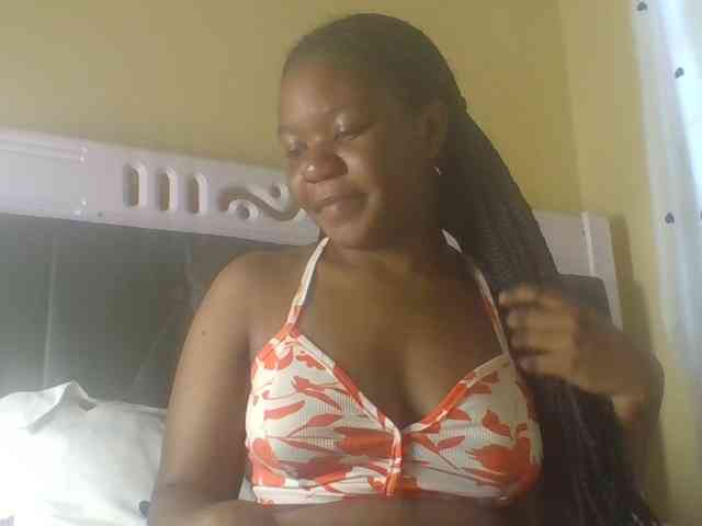 Horny-sexxy-baby webcam