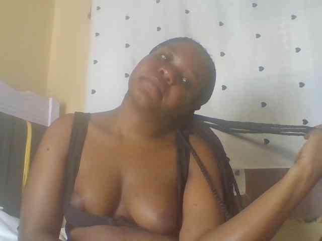 Horny-sexxy-baby webcam