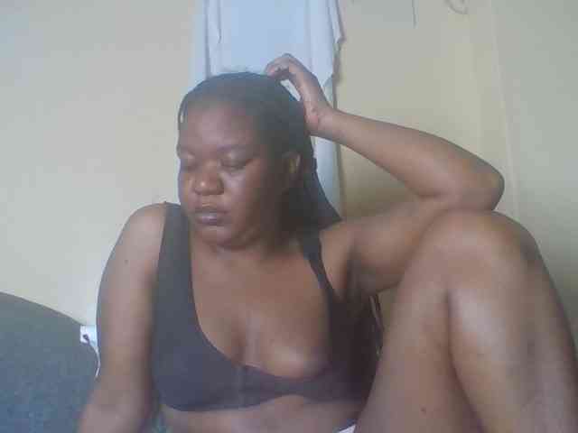 Horny-sexxy-baby webcam