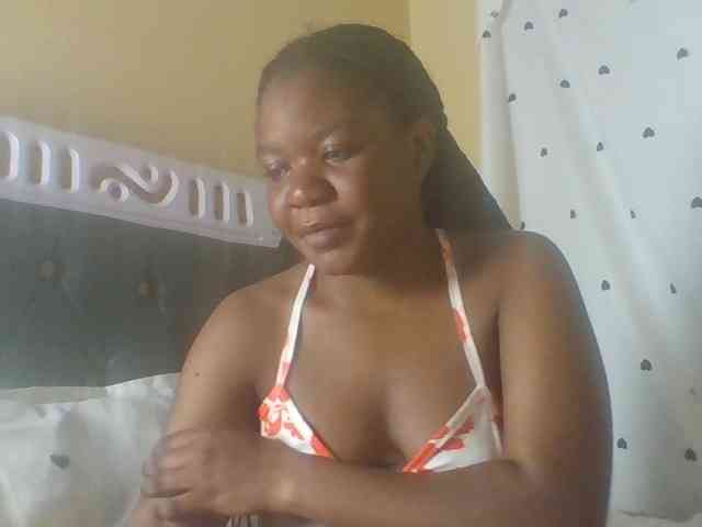 Horny-sexxy-baby webcam