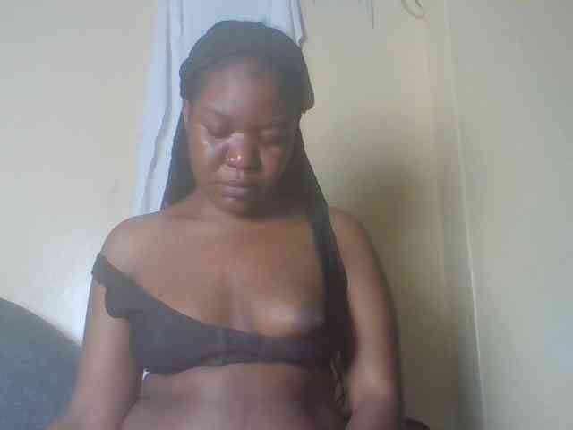 Horny-sexxy-baby webcam