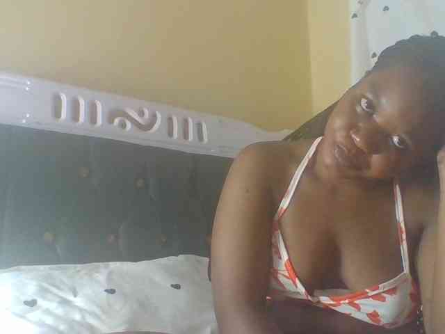 Horny-sexxy-baby webcam