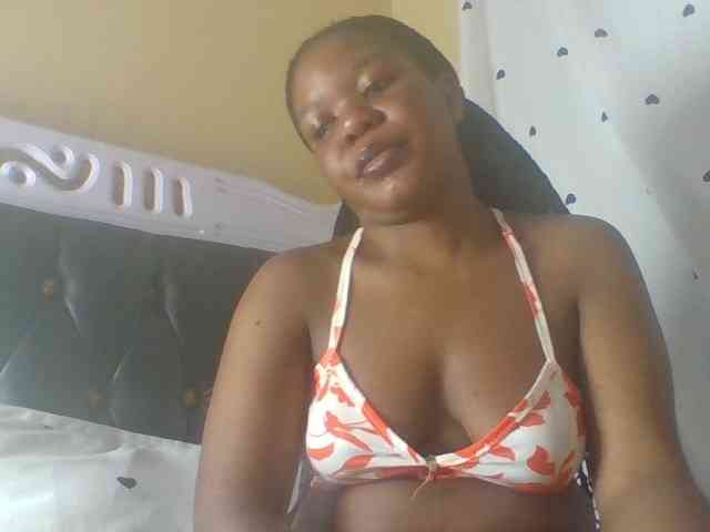 Horny-sexxy-baby webcam