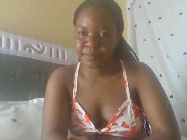 Horny-sexxy-baby webcam