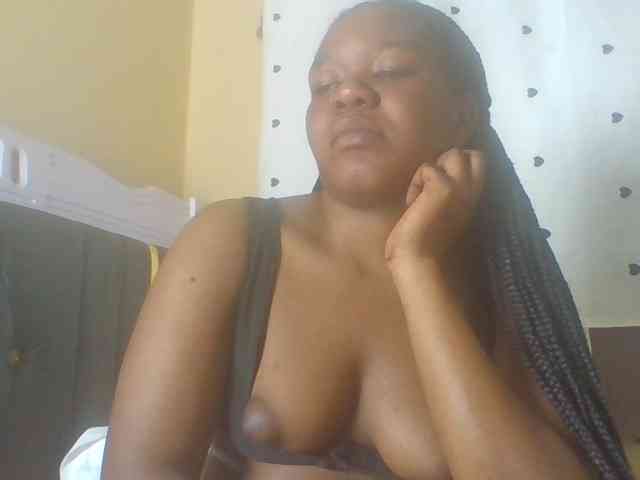 Horny-sexxy-baby webcam