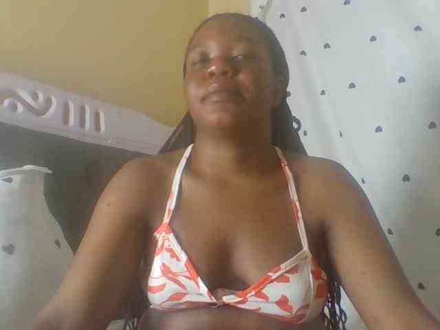 Horny-sexxy-baby webcam