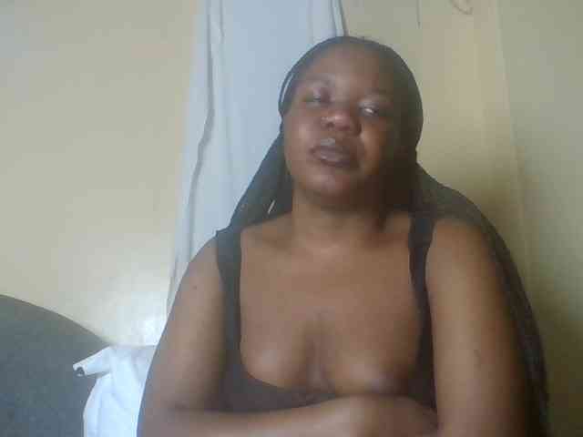 Horny-sexxy-baby webcam